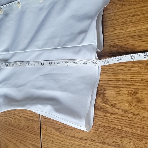 New JONES STUDIO buttons down blouse size 16 color oof white - Picture 12 of 16